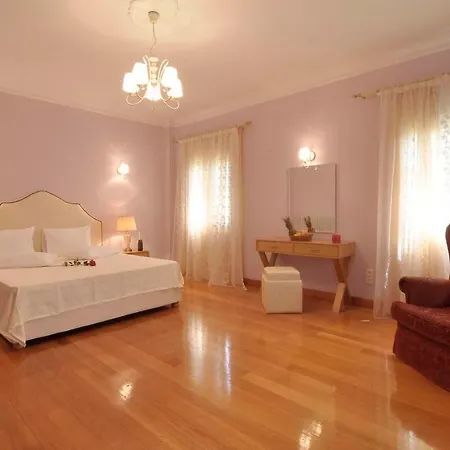 Villa Victor Gardelades